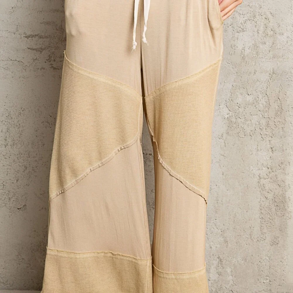 PP28 POL Black BETTY gray loose knit culotte pants featuring ribbed fabrication - Picture 4 of 4
